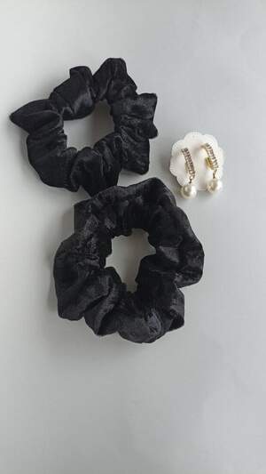 Black Velvet Scrunchie Retro Court Women's Hair Tying Rope Tying Hair Rubber Band Hair Rope